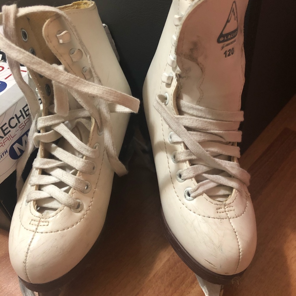 Skates shoes white Glacier size 1